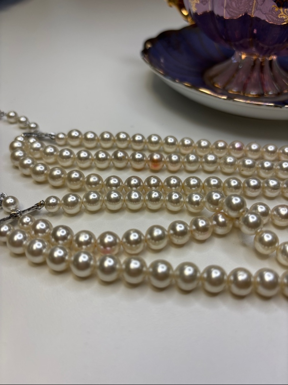 Classic Triple-Strand Cream Pearl Necklace - Picture 3 of 3